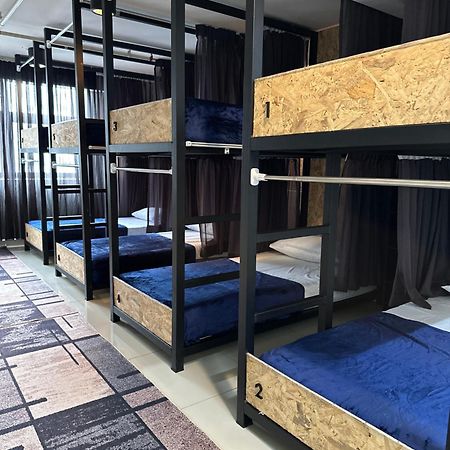 Mix Hostel Kl By Chillout Hostel Petaling Jaya Zewnętrze zdjęcie