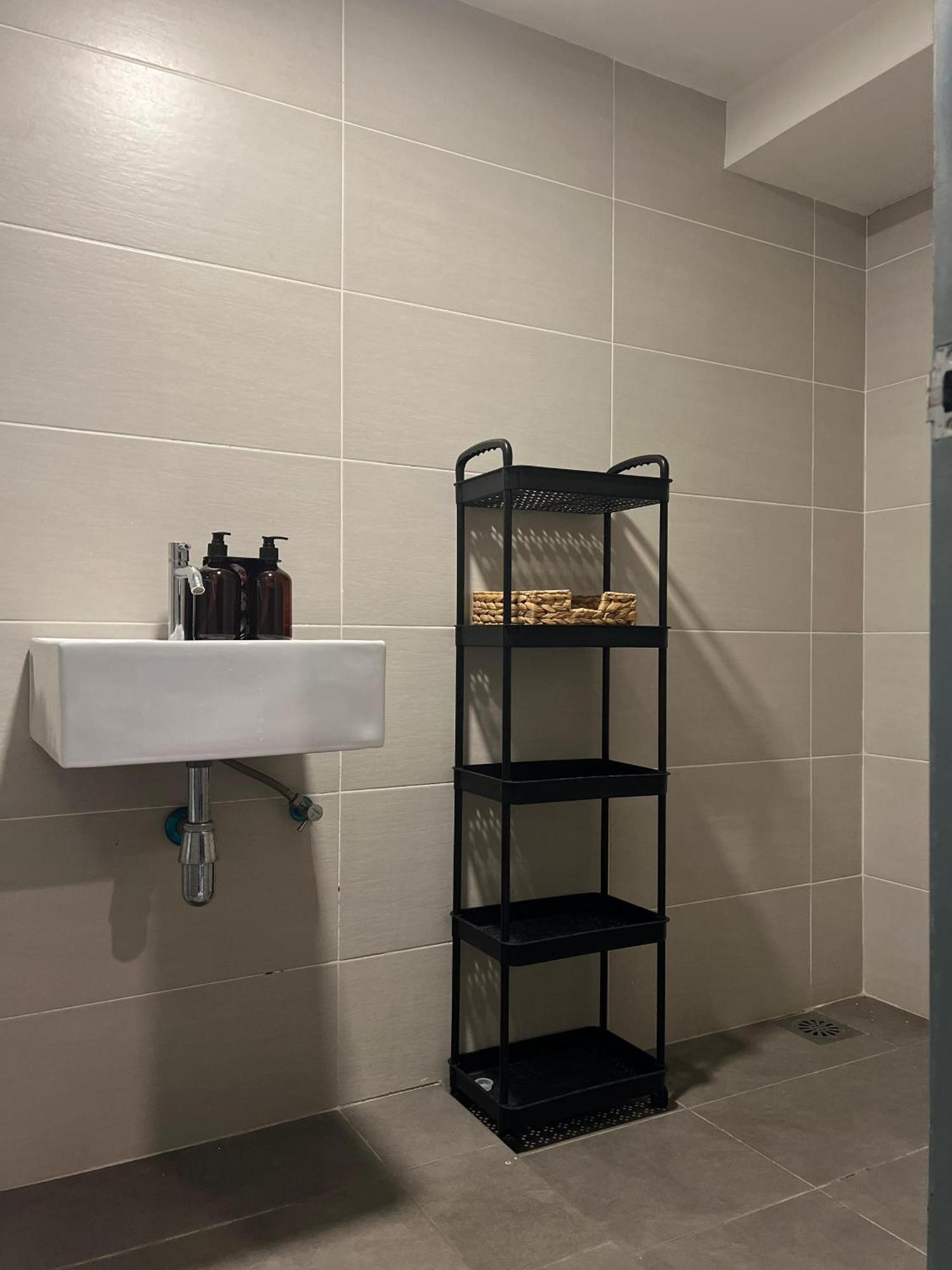 Mix Hostel Kl By Chillout Hostel Petaling Jaya Zewnętrze zdjęcie