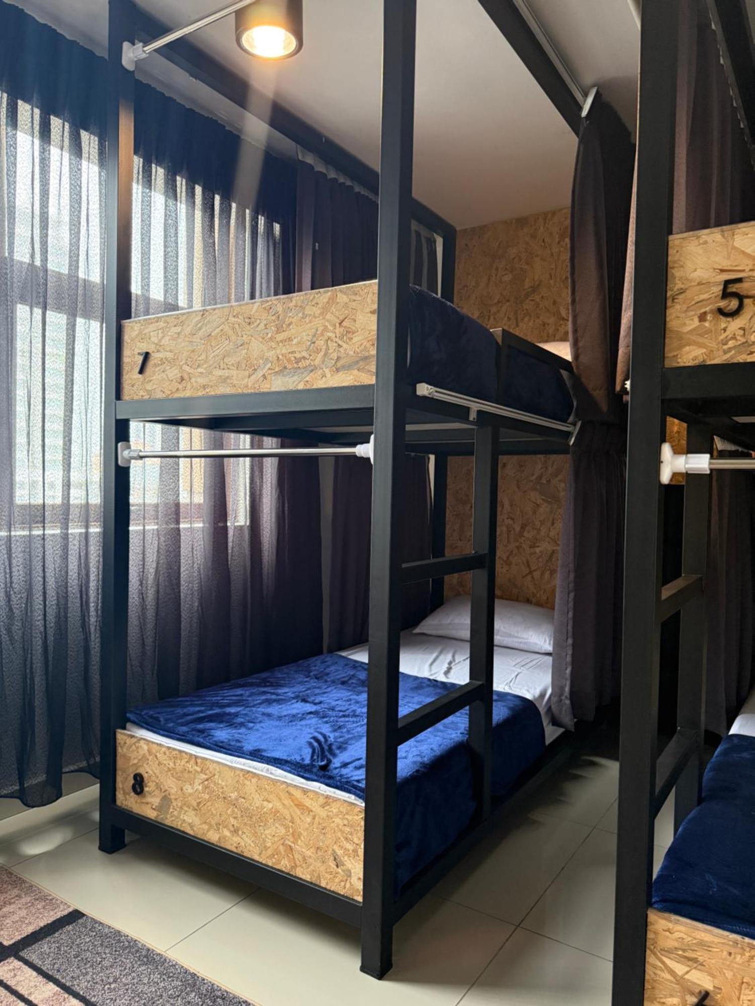 Mix Hostel Kl By Chillout Hostel Petaling Jaya Zewnętrze zdjęcie